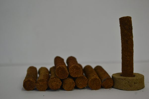 Natural and Pure Cow Dung Dhoop sticks